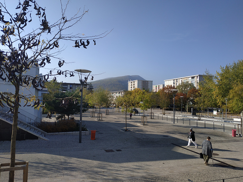 nouvelle-place-Jean-Jaurès